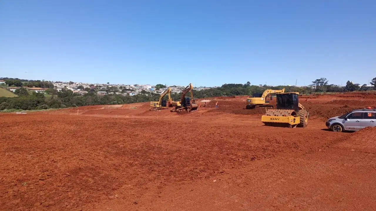 Andamento da obra do Amplo Park em setembro de 2026