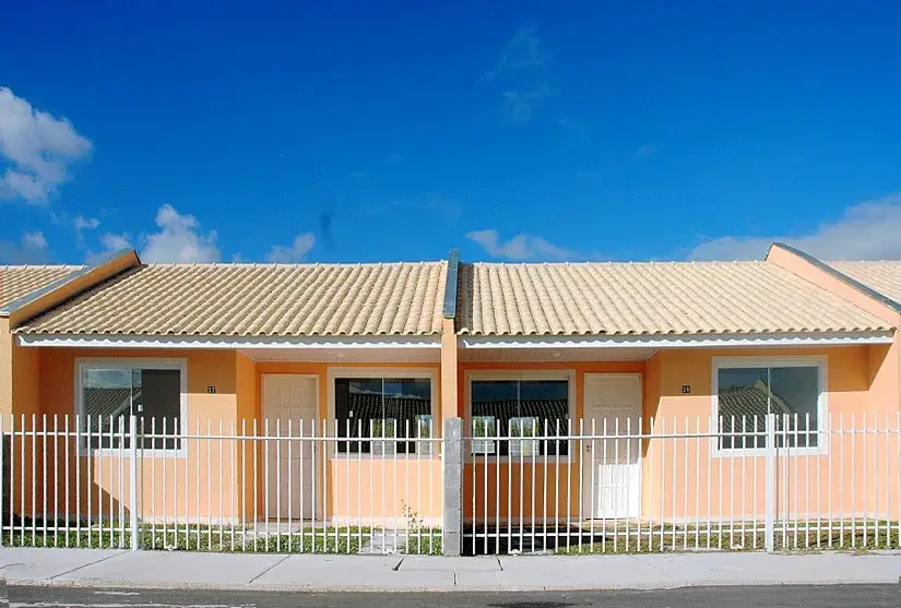 Foto do Residencial Paraíso entregue em 2012, publicada pela Rottas